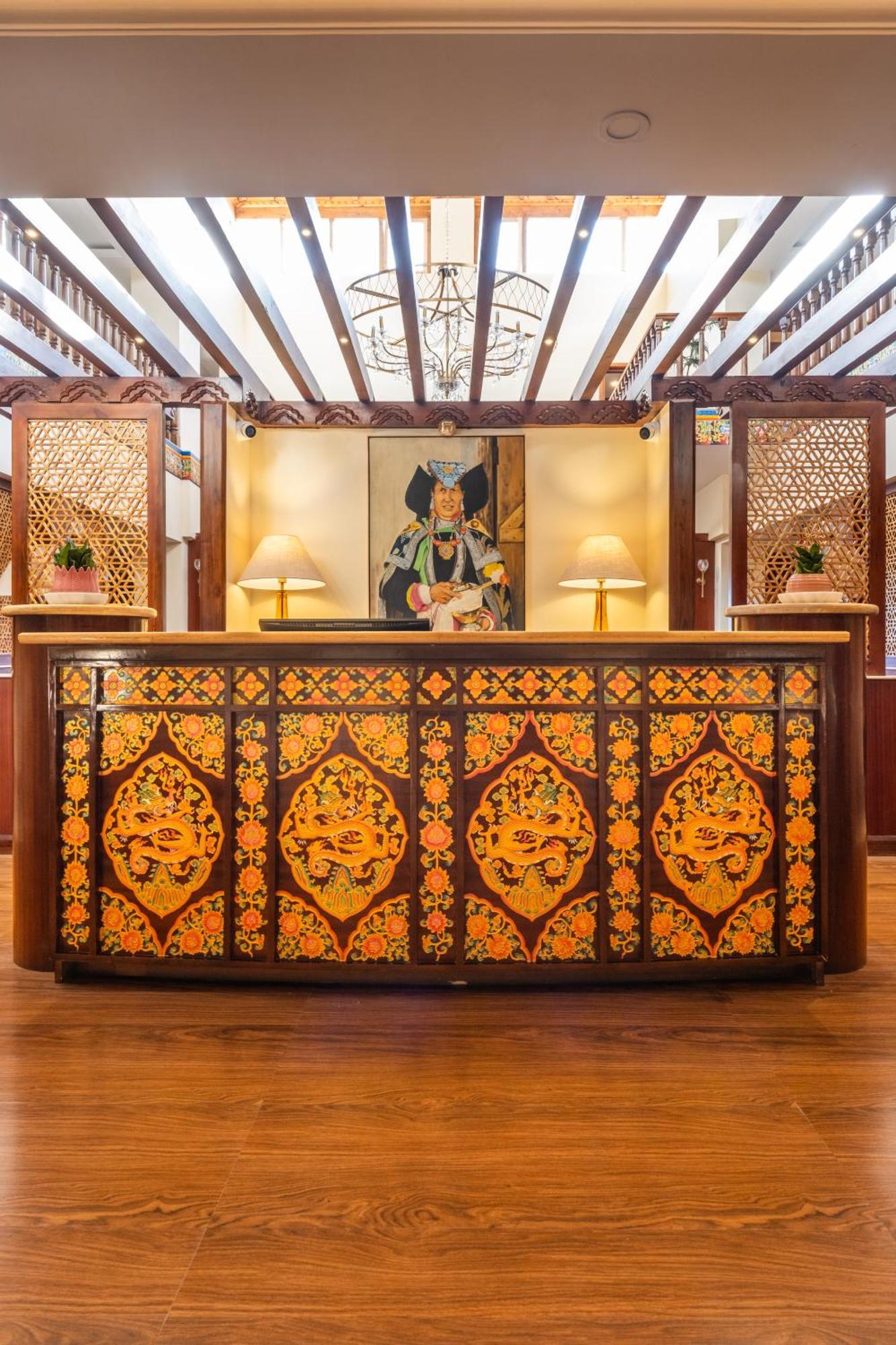 Hotel Dragon 레 외부 사진